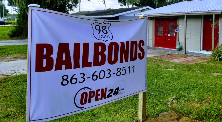 Image of 98 South Bail Bonds office